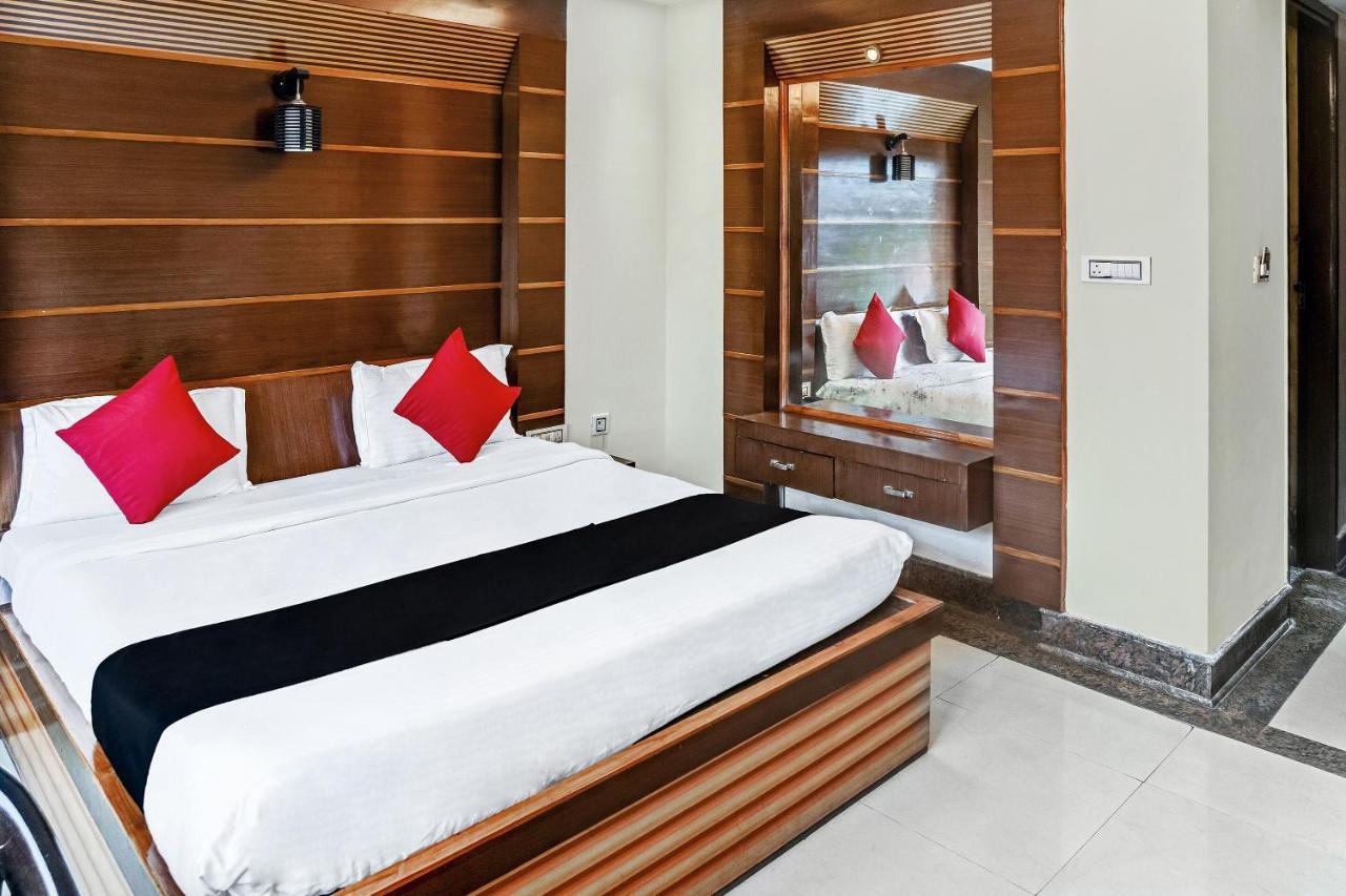 Capital O 1641 Hotel Radiance Paradise Dehradun Exterior photo